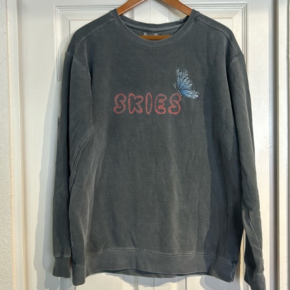 Skeleton Butterfly Hearts Sweatshirt - Picture 2 of 7